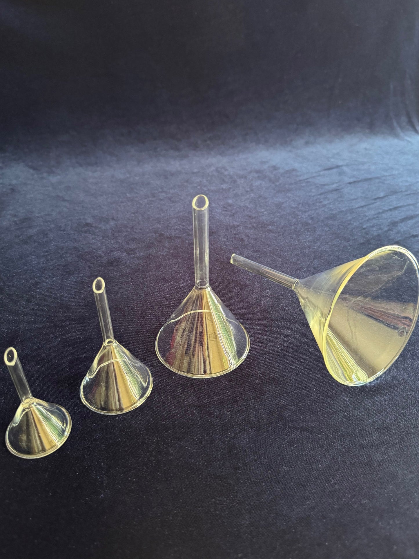 4 Pcs Glass Funnels for Cupping & Ozone